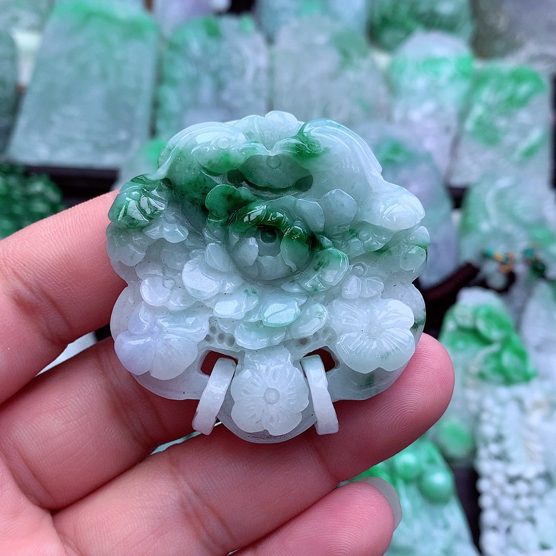 翡翠吊坠(不含链)未镶嵌