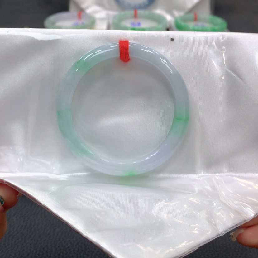 【闪购商品】翡翠手镯未镶嵌翡翠