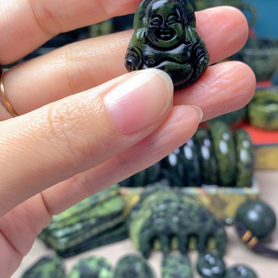 *****蛇纹石玉未镶嵌药王石