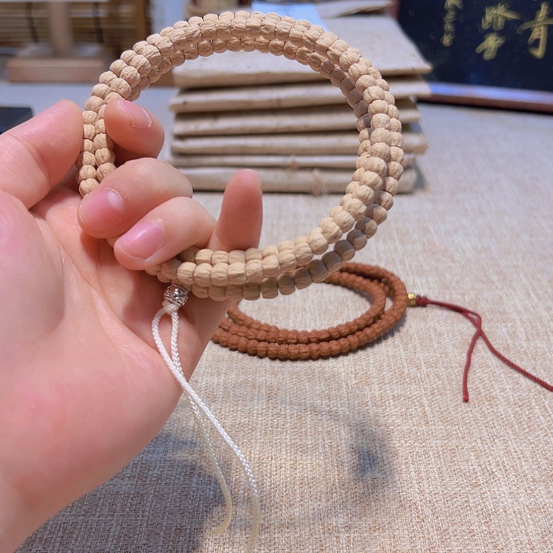 柏香籽/百香籽吊坠K***葛