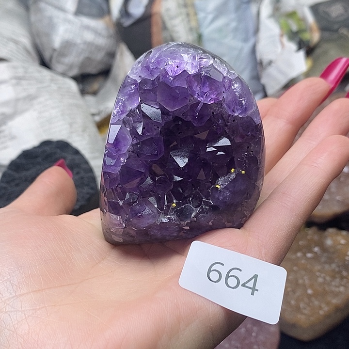 未镶嵌发晶大型摆件（非配饰）