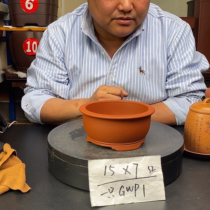 紫砂花盆货号一只GWP1