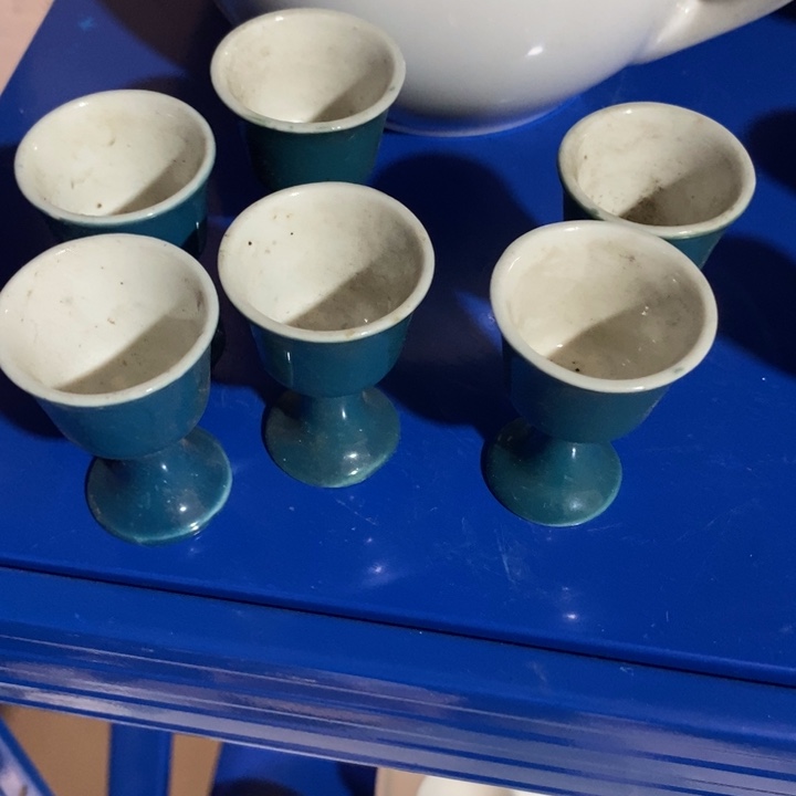 龍***》瓷片小酒杯6个一组