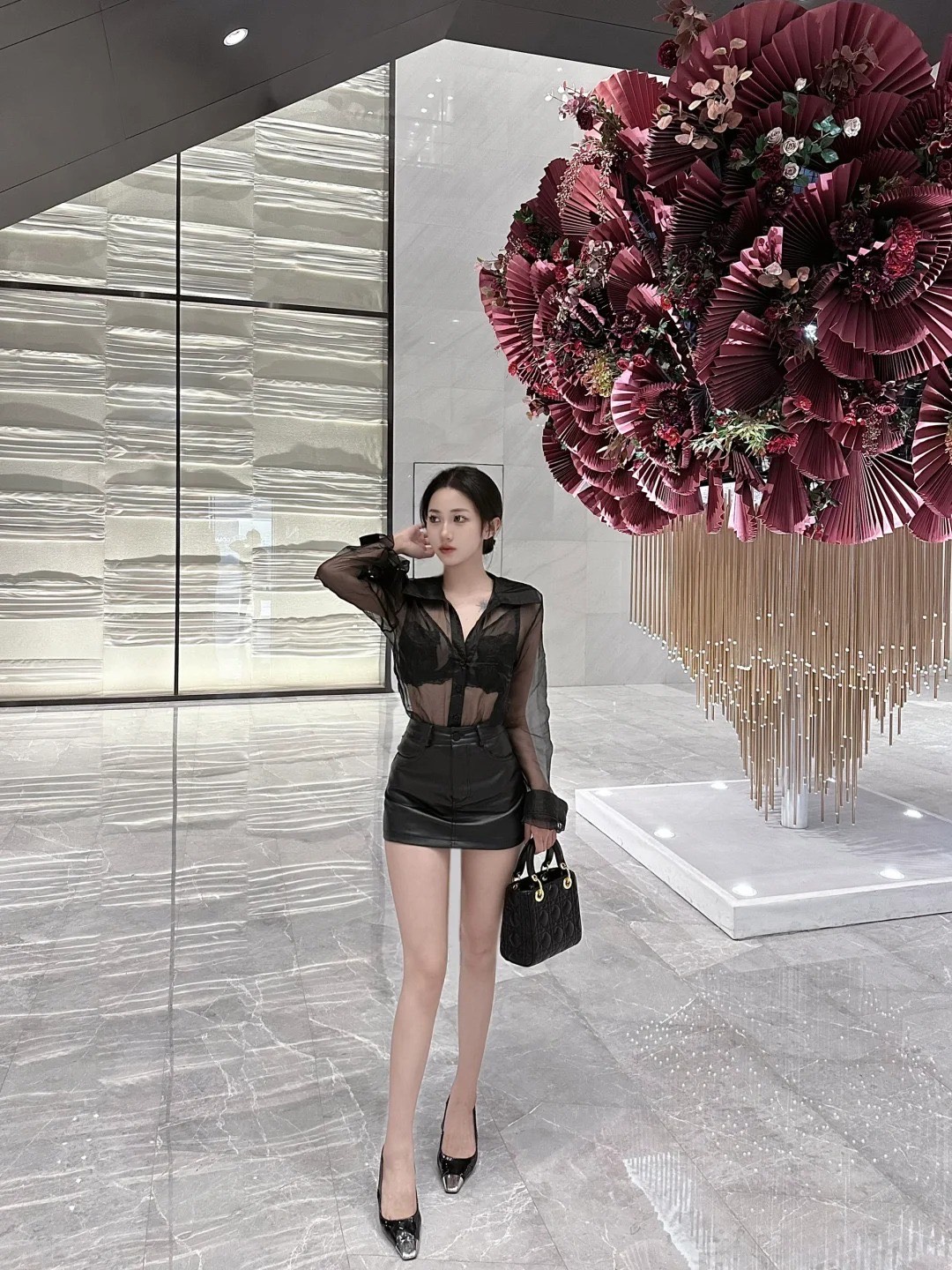 【保税仓直发】气质女神 通勤手提包 单肩包 戴妃4格 金属配件 包带