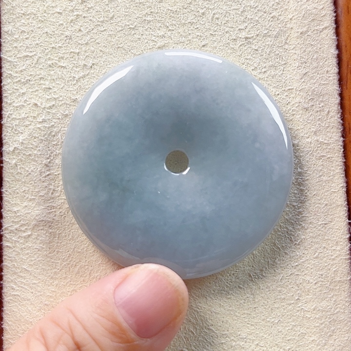 翡翠未镶嵌颈饰孤品