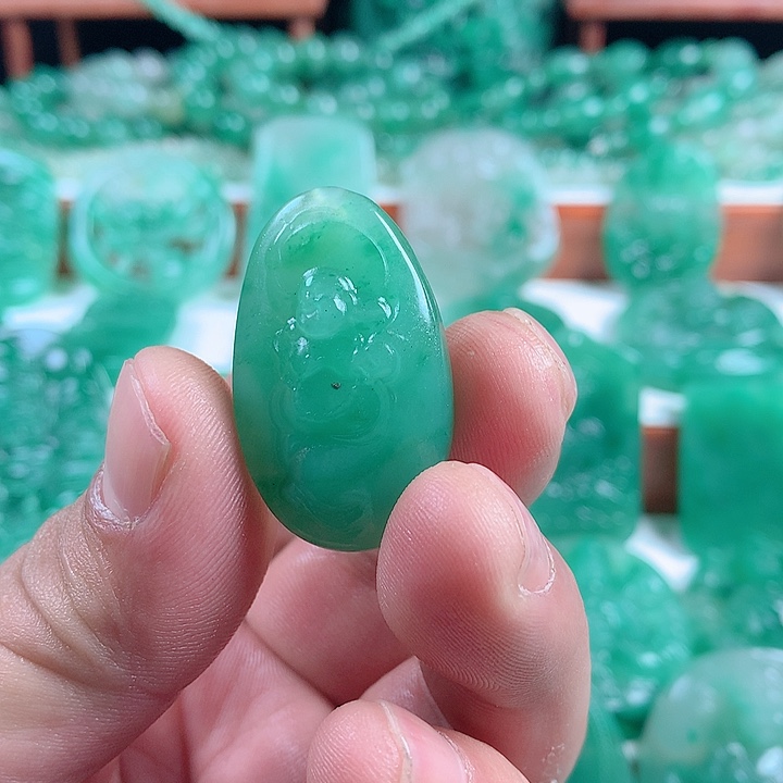 石英质玉手链未镶嵌