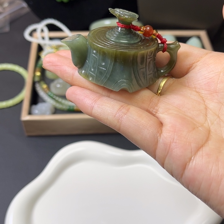 和田玉未镶嵌挂件