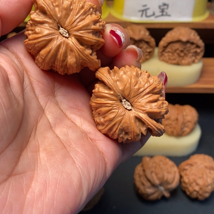 文玩核桃吊坠44全品白狮子