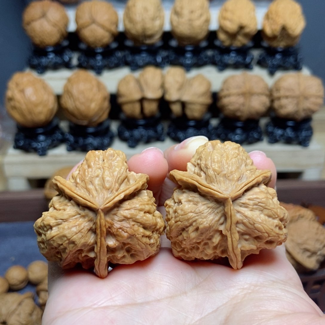 桃核把件7…………38mm