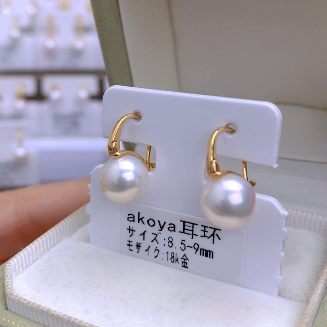 海水珍珠耳饰18K金镶嵌