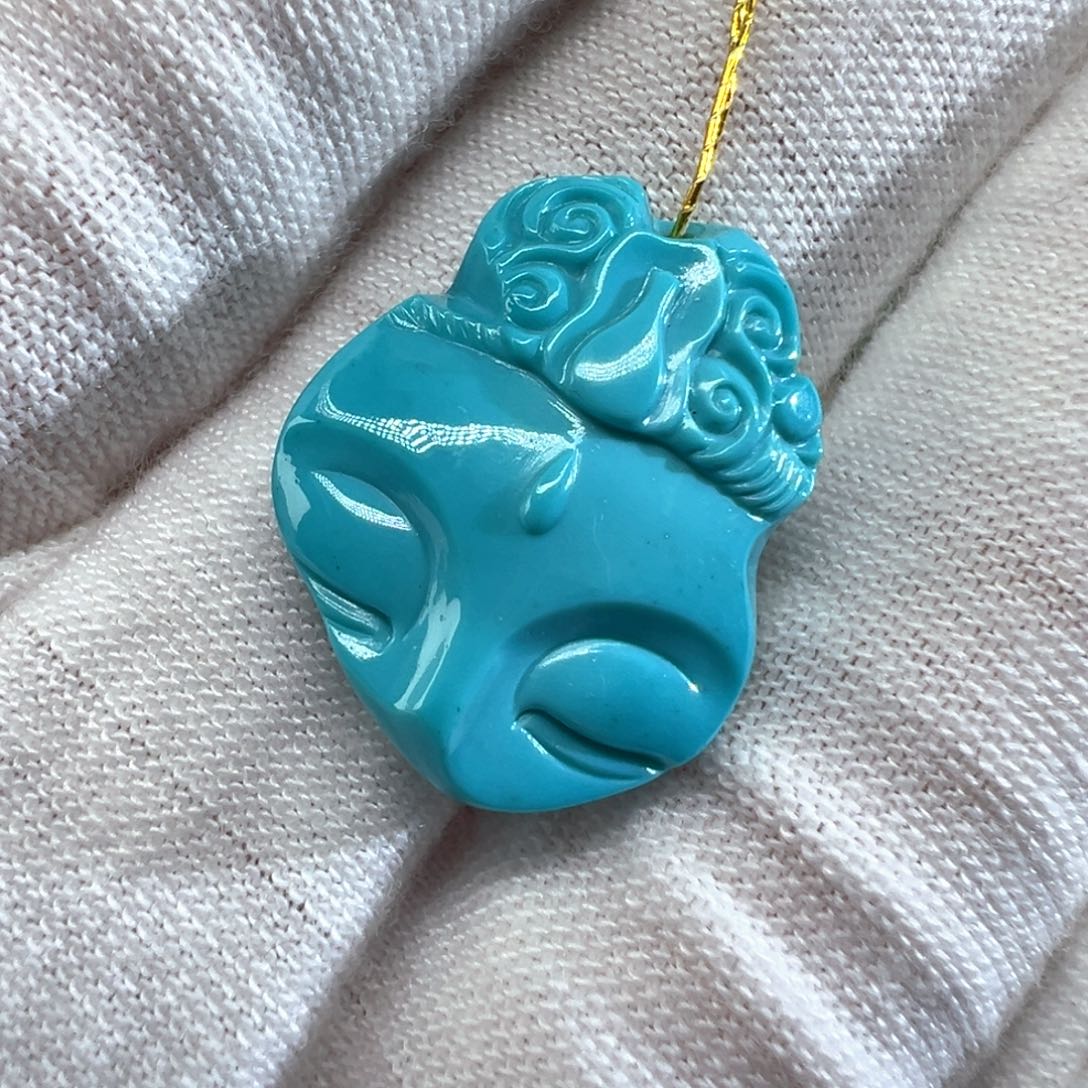 绿松石配饰未镶嵌