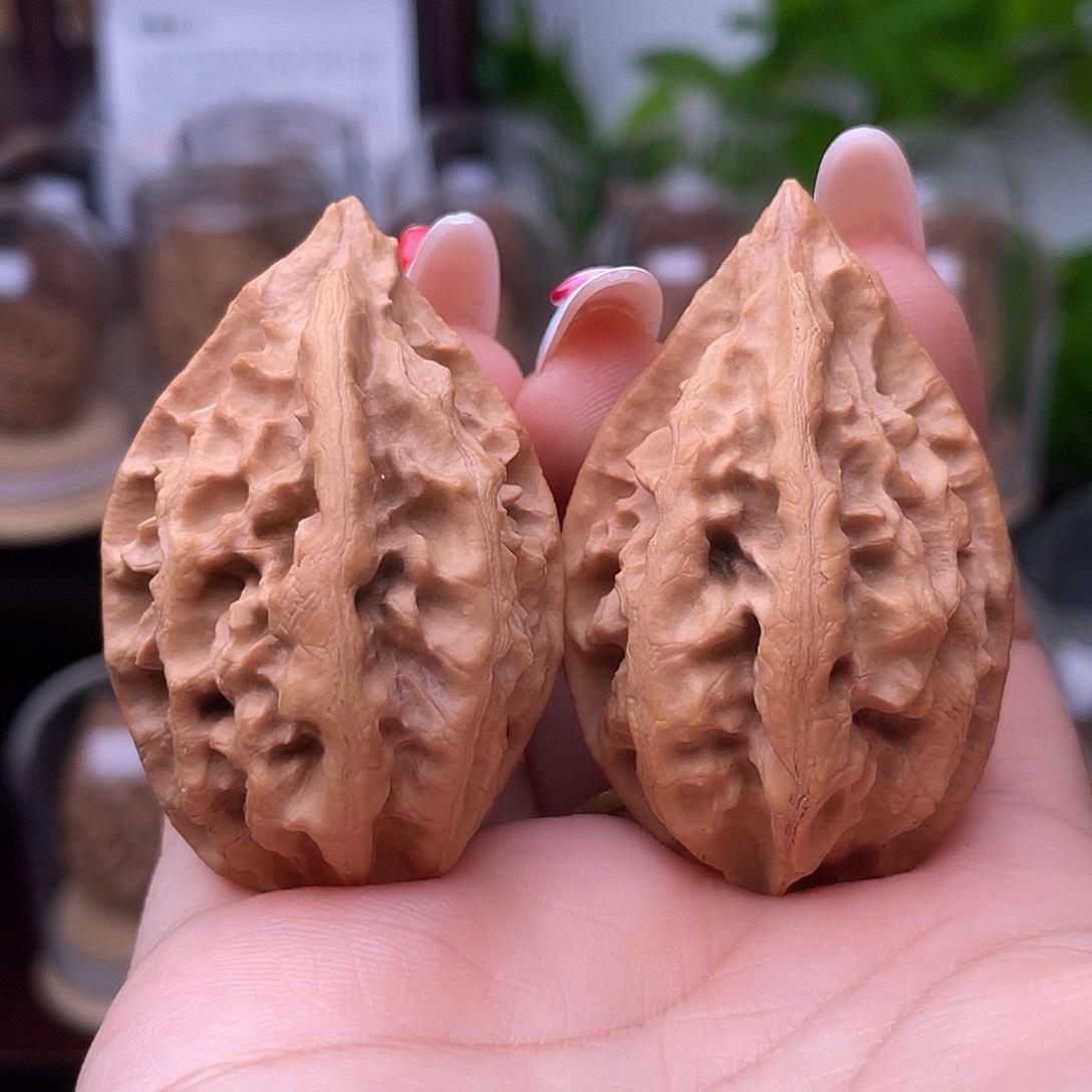 吊坠文玩核桃玉蛟龙