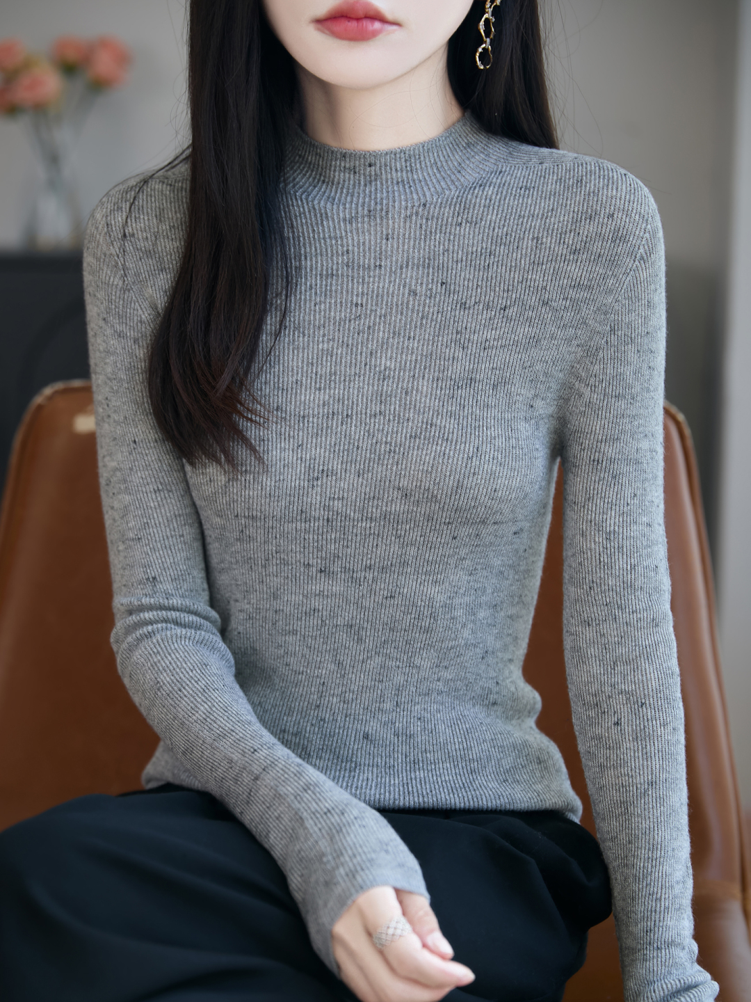 25年早秋新款精纺羊毛半高领针织衫长袖女修身显瘦花纱打底衫上衣