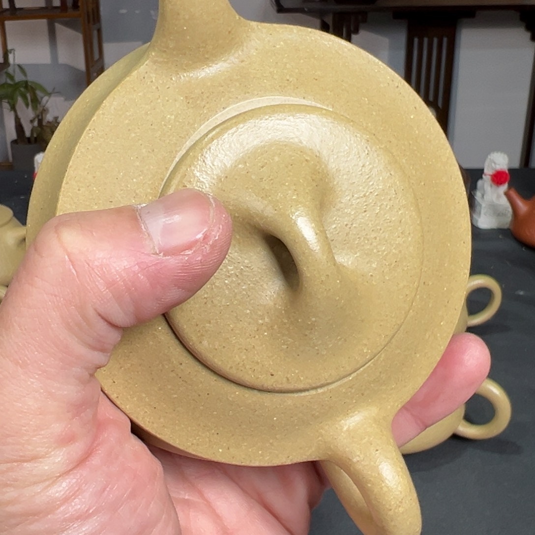 天***鳞紫砂茶壶梨皮周盘微瑕