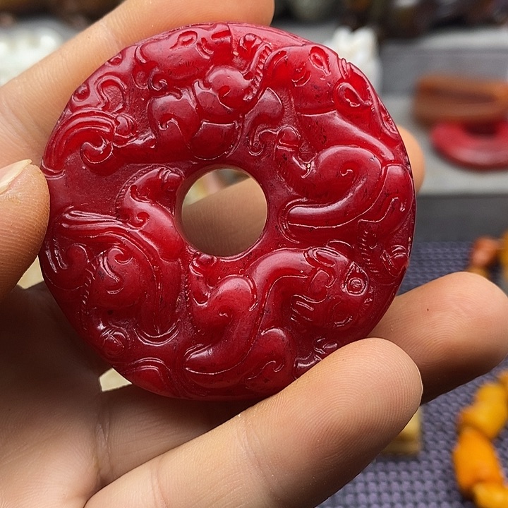 未镶嵌蛇纹石玉颈饰