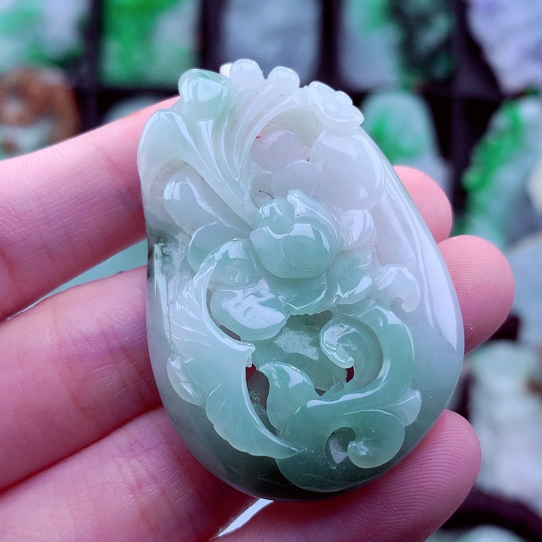 翡翠未镶嵌颈饰天然