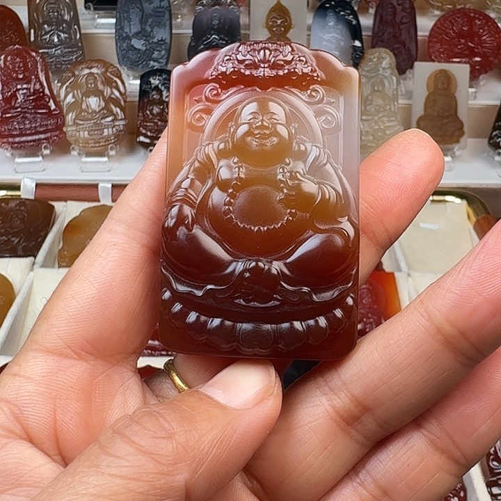 用***3玛瑙/玉髓未镶嵌颈饰