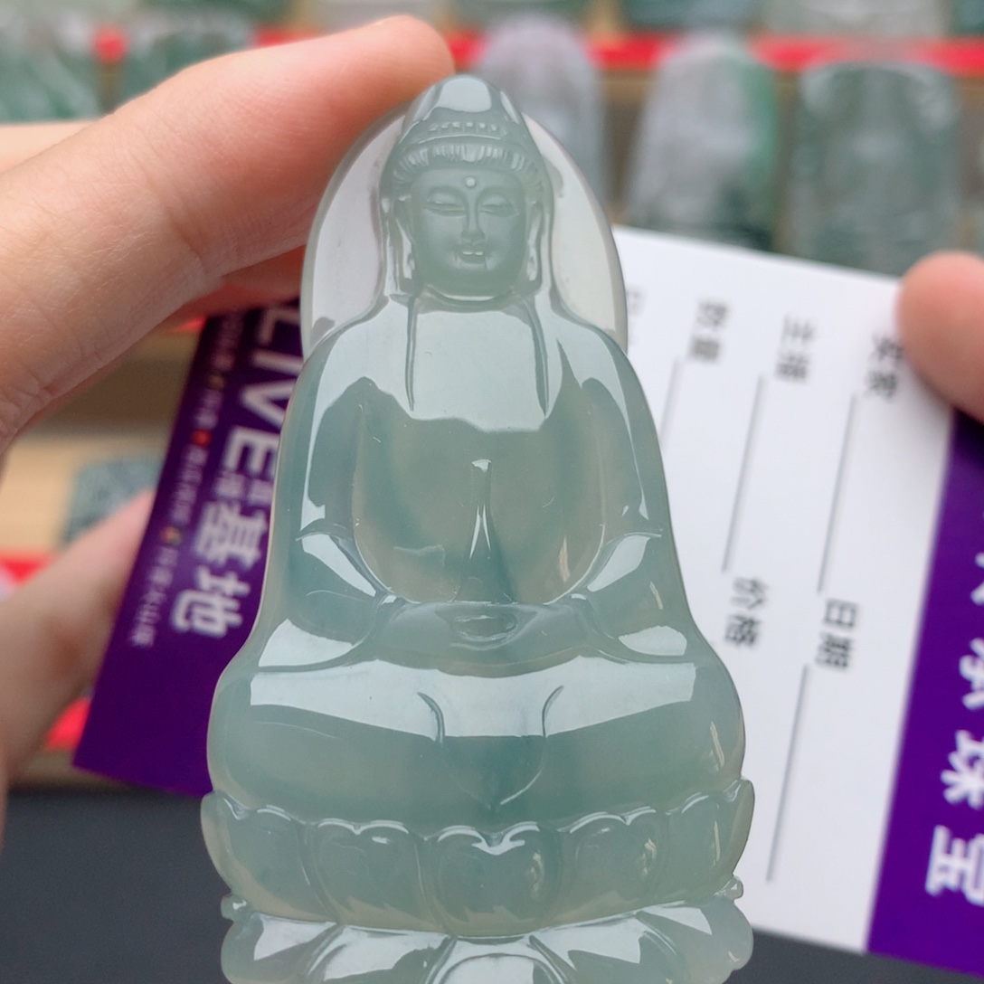 颈饰未镶嵌翡翠素衣