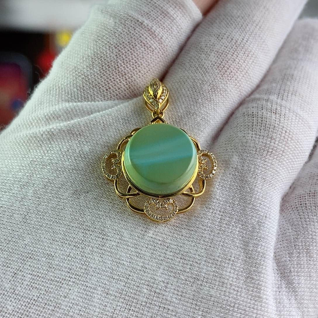 绿松石珠宝奇石18K金镶嵌