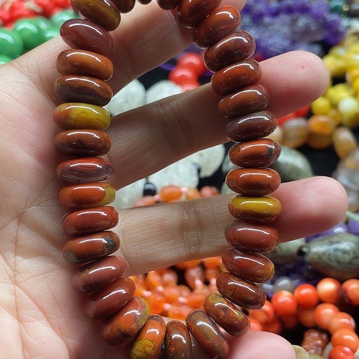 玛瑙/玉髓未镶嵌玛瑙项链。手链珠子