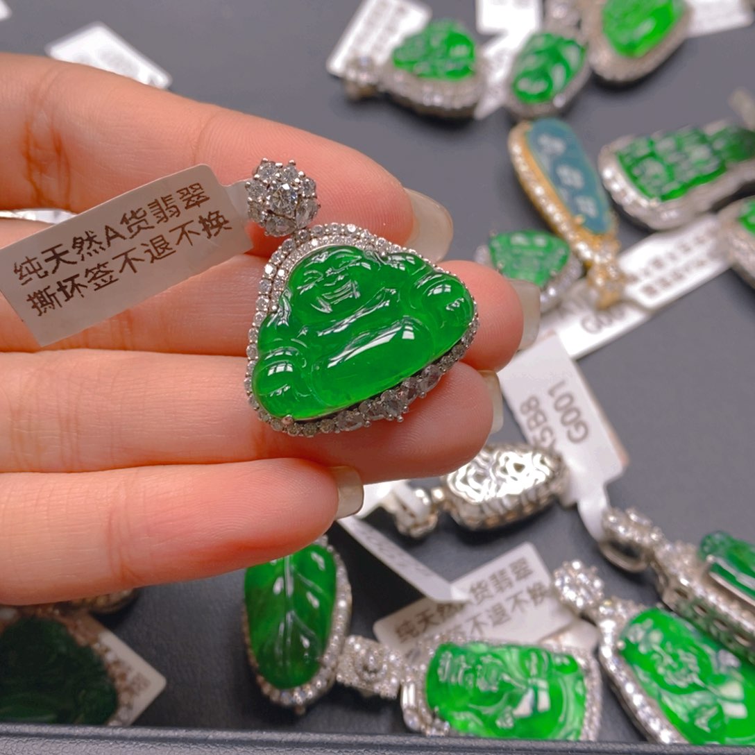 翡翠颈饰银S925镶嵌888888888888