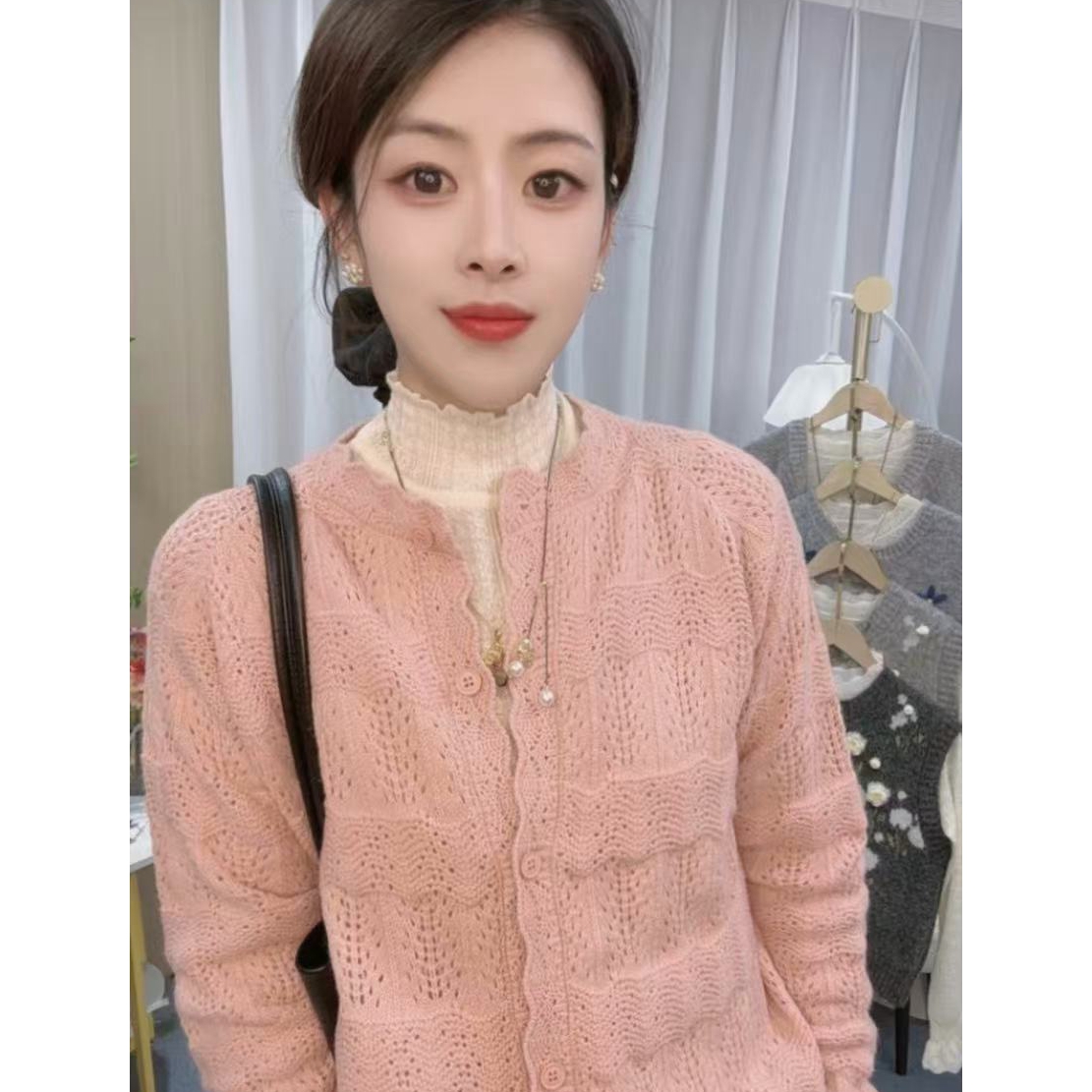 秋冬款女甜美风镂空毛针织开衫花边领长袖