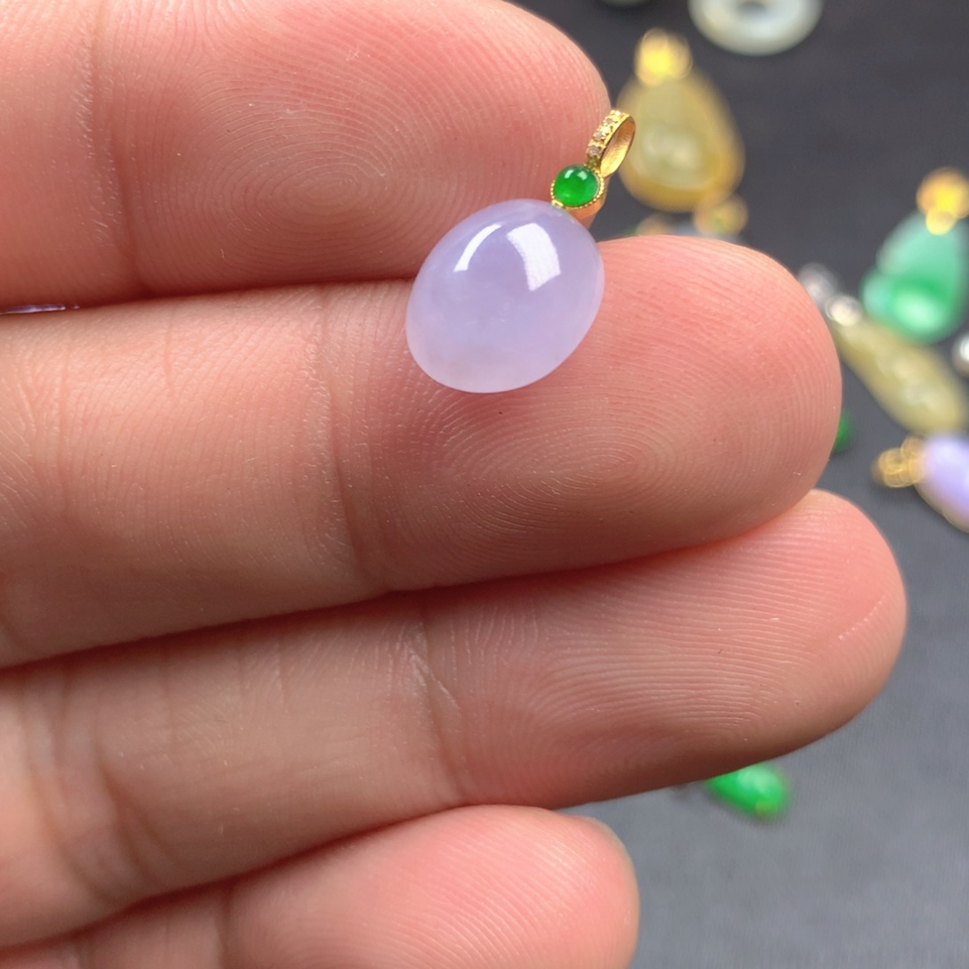 【闪购商品】颈饰18K金镶嵌翡翠翡翠