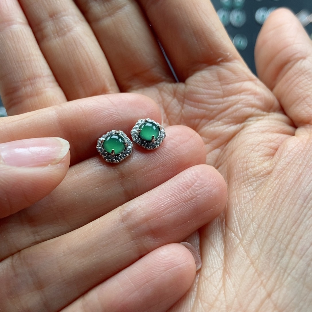 翡翠耳饰银S925镶嵌翡翠首饰