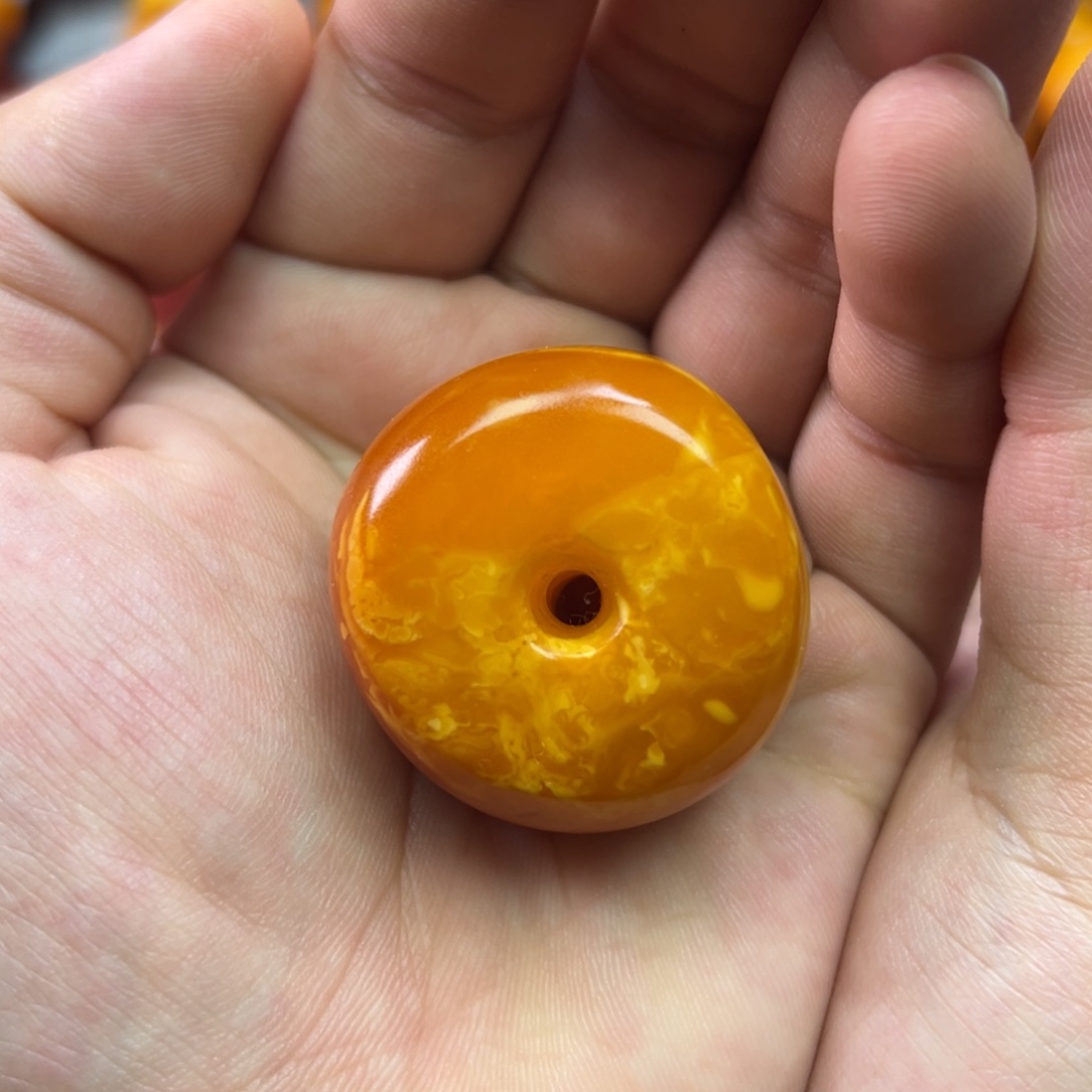 琥珀吊坠(不含链)未镶嵌