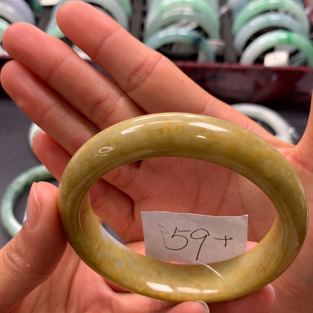 未镶嵌手镯翡翠手镯