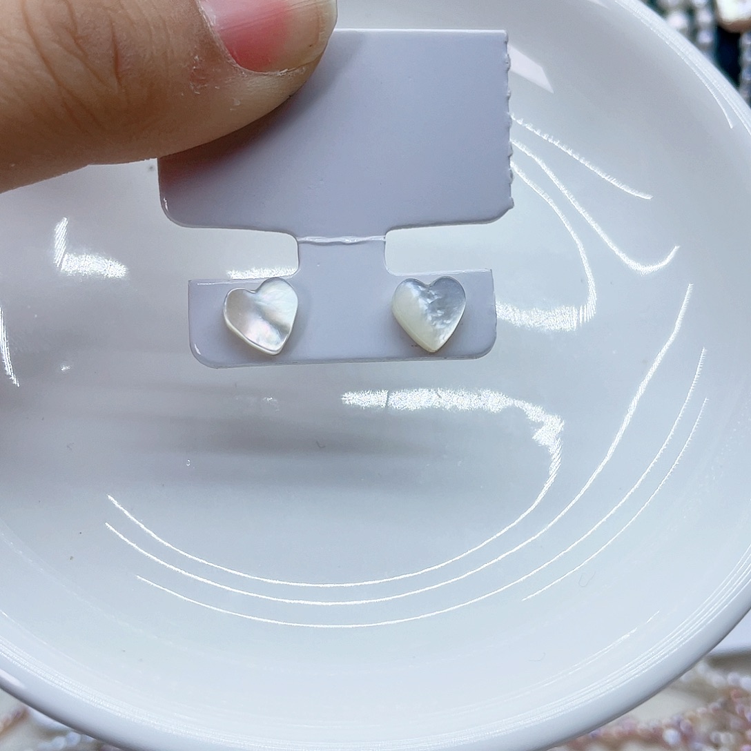 银S925镶嵌耳饰淡水珍珠