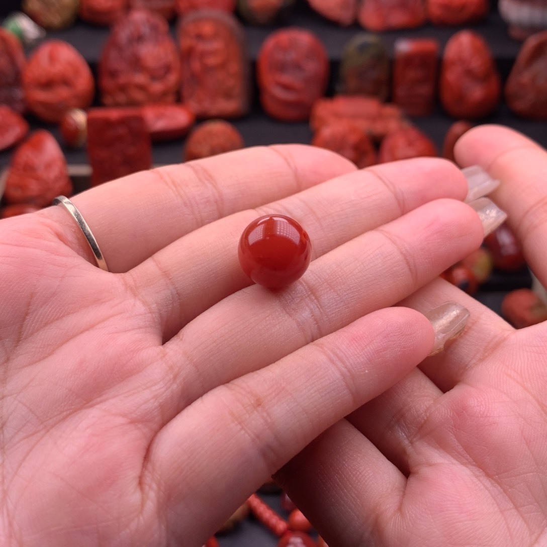 南红玛瑙南红川料原矿圆珠12.4mm未镶嵌