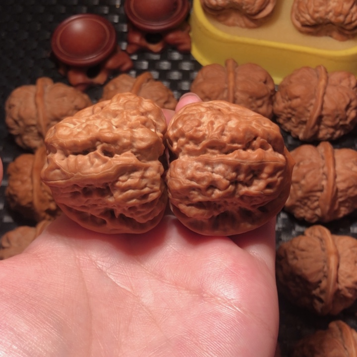 @****文玩核桃把件毕业蛙王