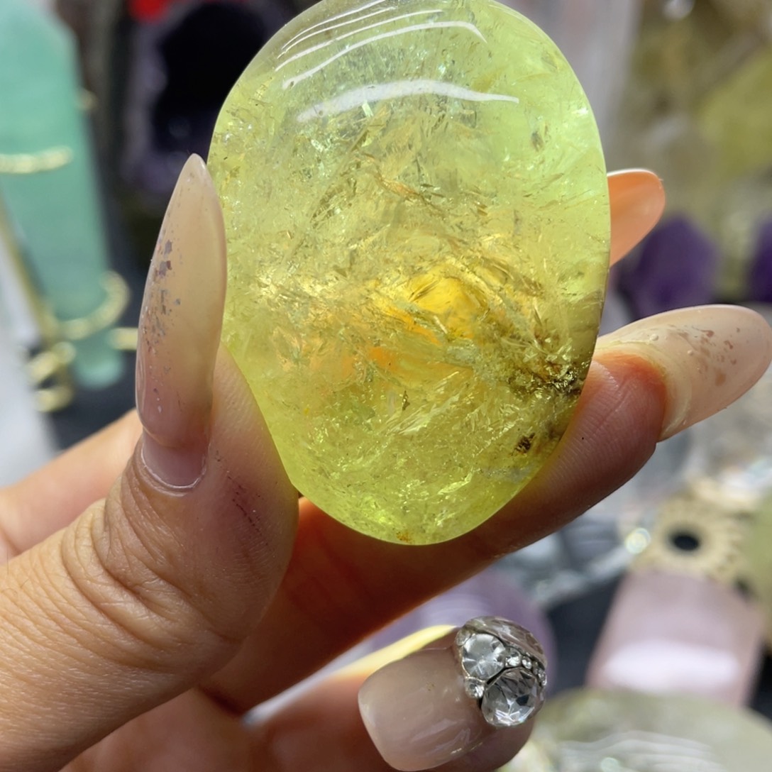 水晶珠宝半成品未镶嵌135黄水晶把玩