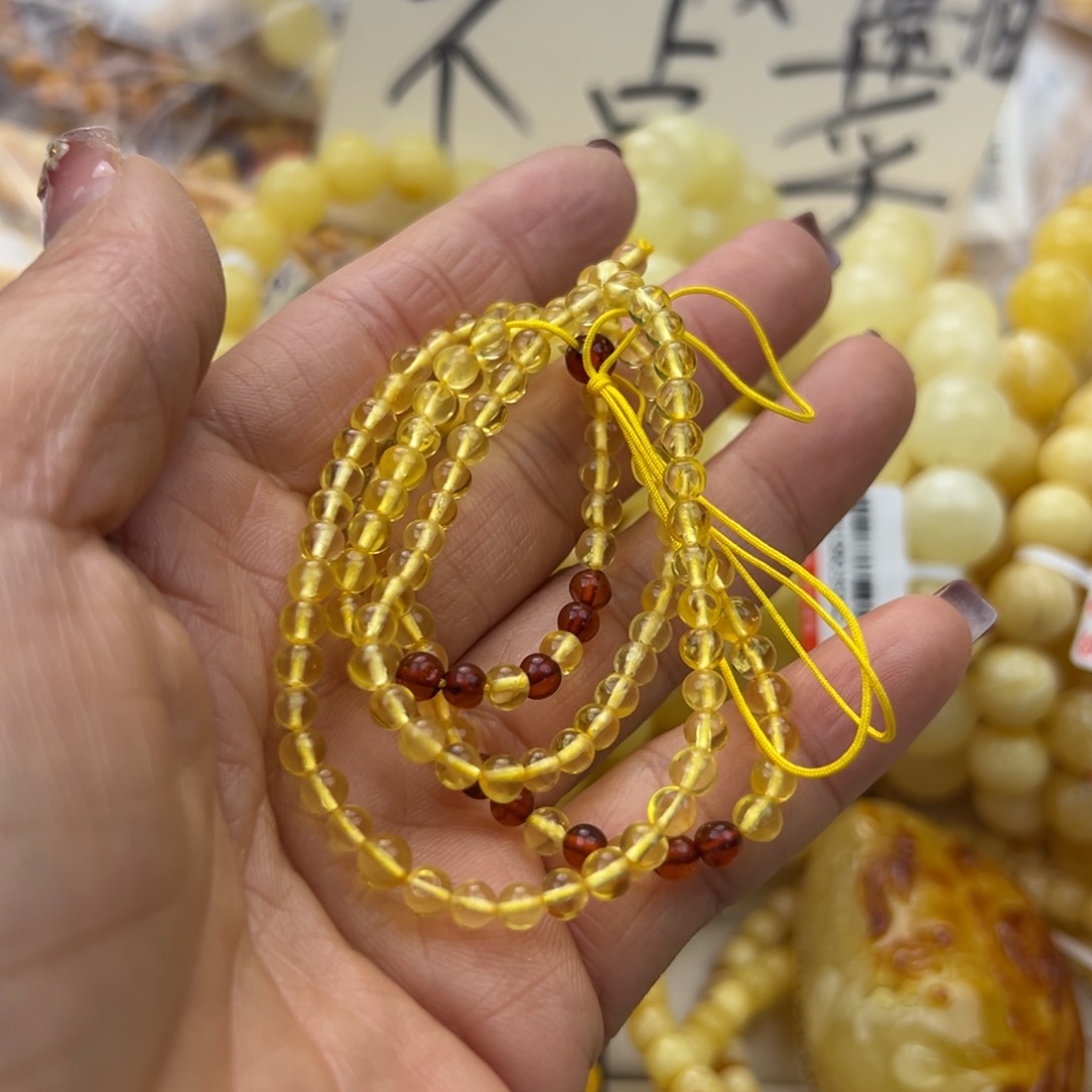琥珀珠宝奇石未镶嵌