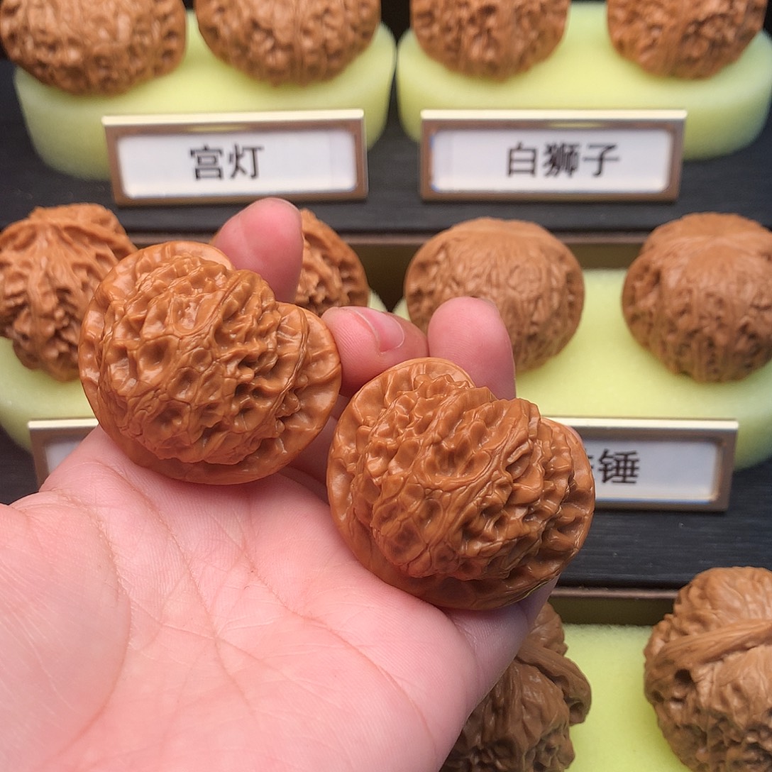 文玩核桃吊坠503号宫灯41