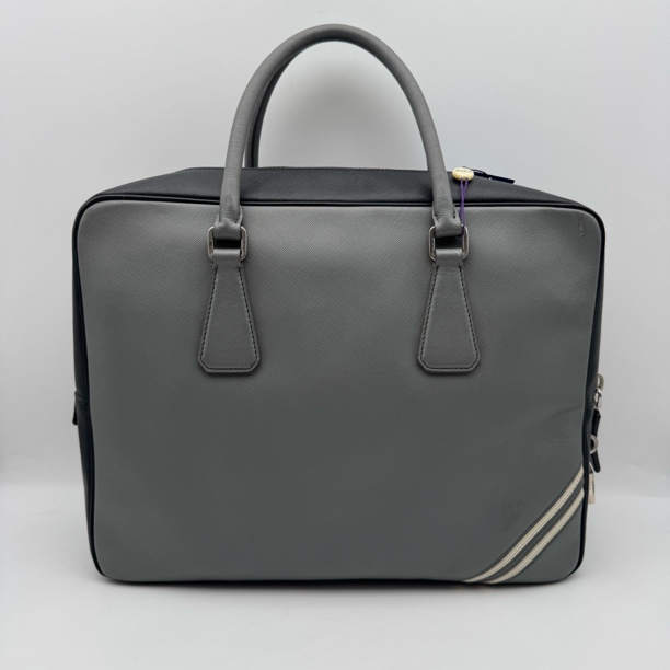 95新 Prada/普拉达 97新大象灰拼色手提公文包/限量男士2744