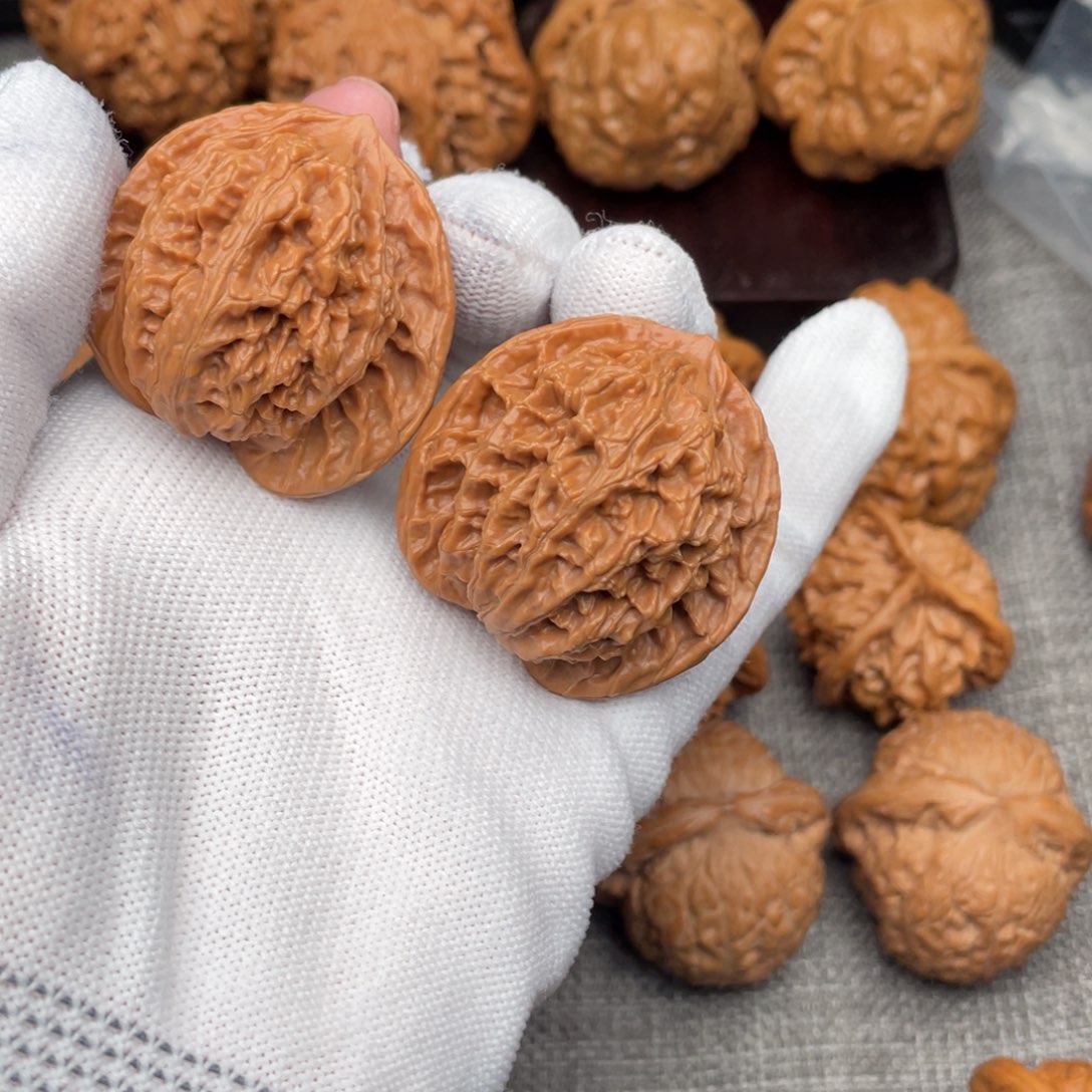 文玩核桃把件39全品盘龙