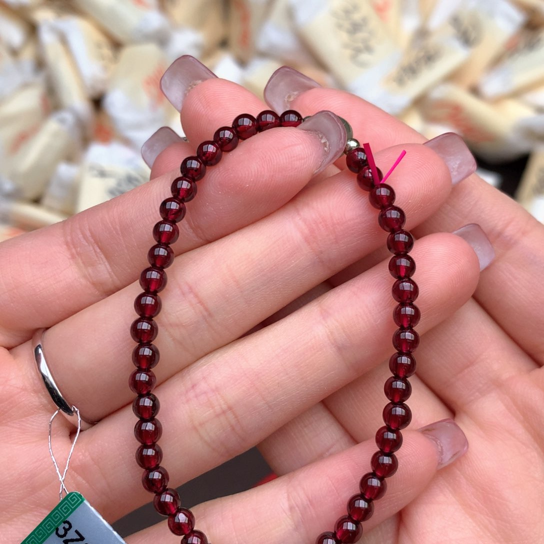 【闪购商品】石榴石手串未镶嵌一