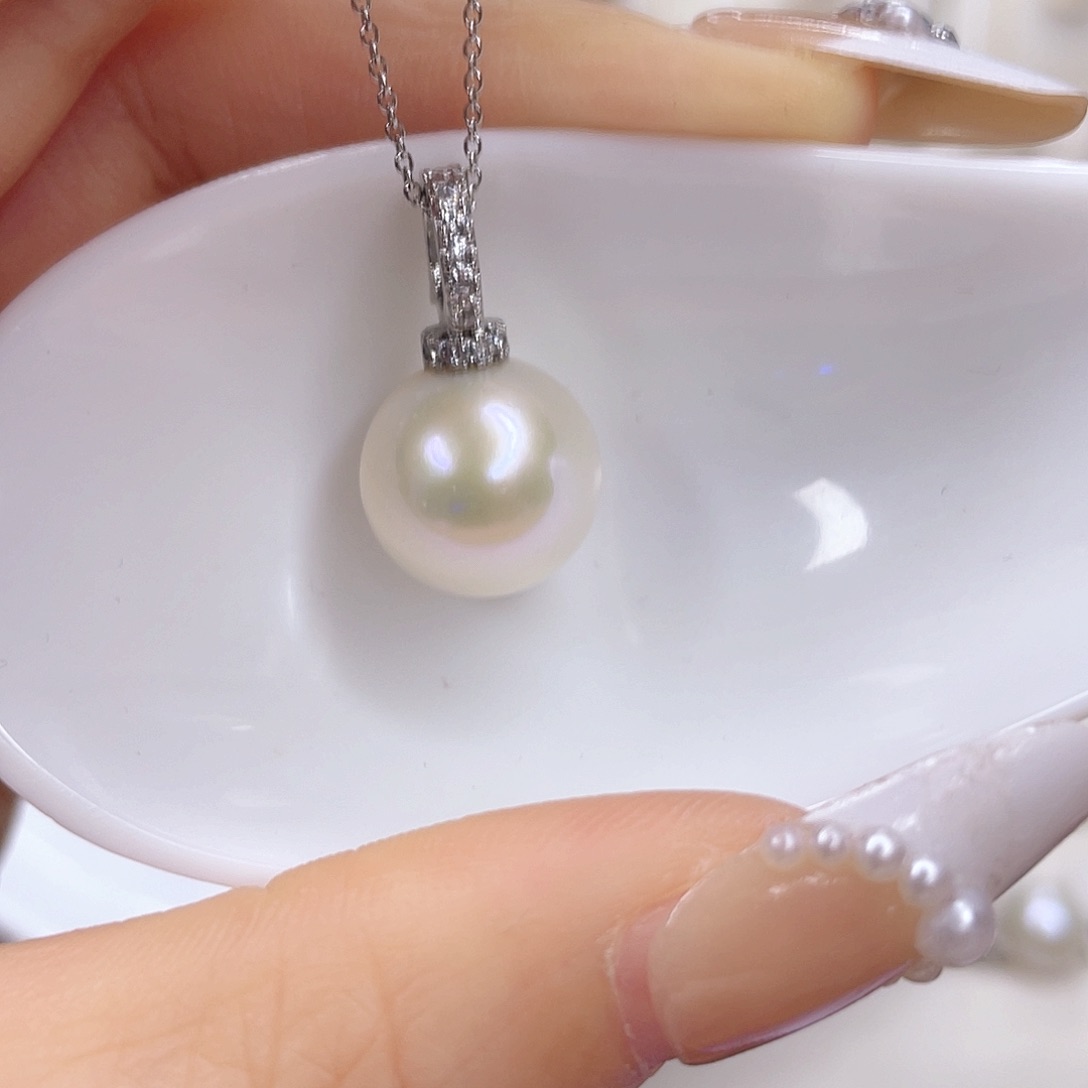 淡水珍珠吊坠(赠链)未镶嵌