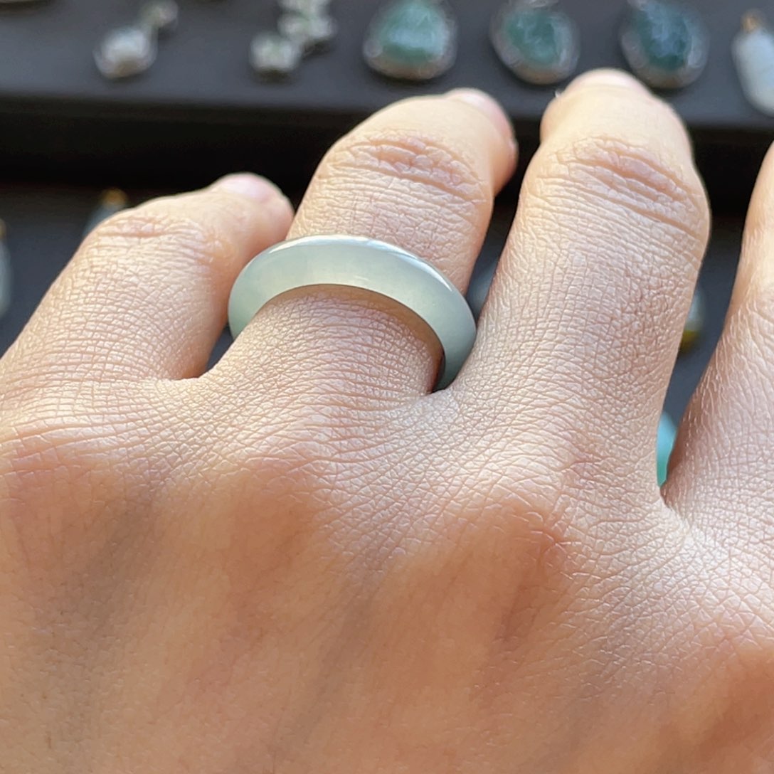 翡翠颈饰未镶嵌16.6戒圈