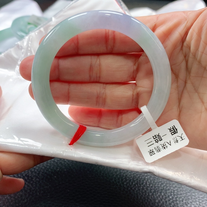 翡翠手镯未镶嵌545455555