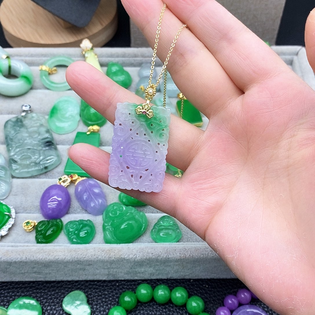 晓***明春带彩仿古无事牌吊坠