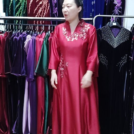 XL码连衣裙重工长款