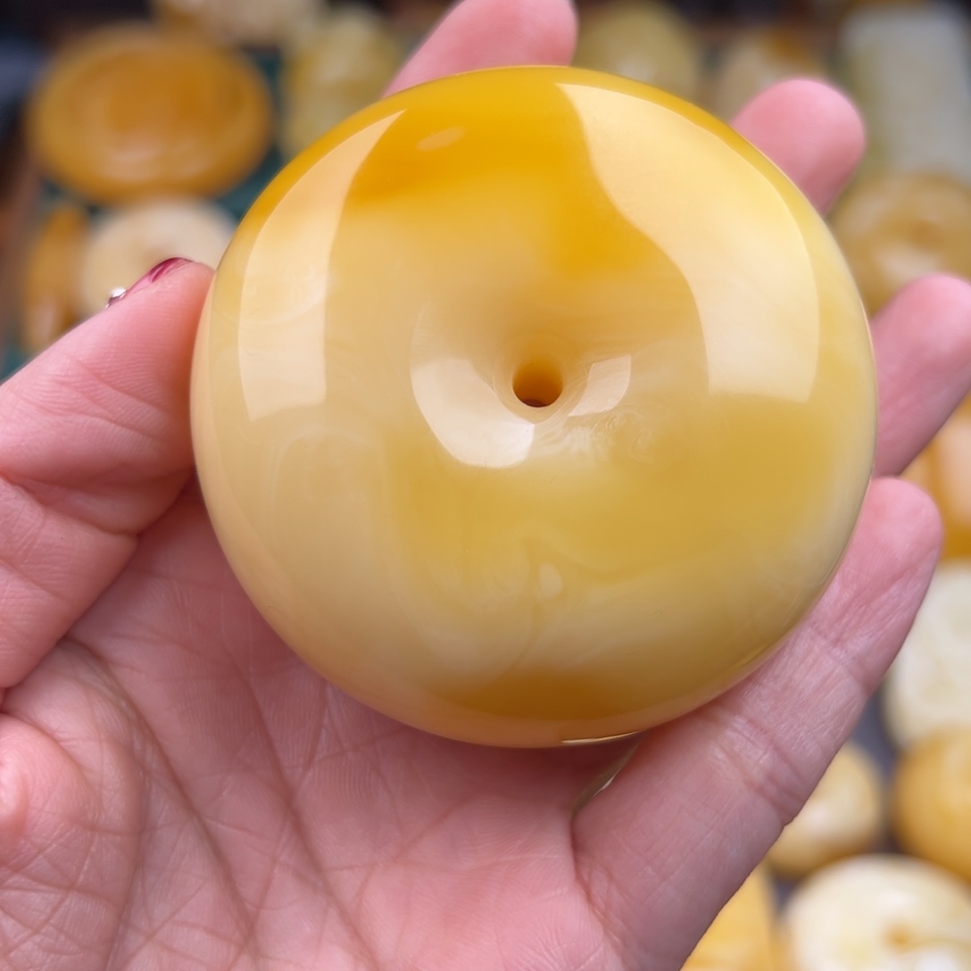 琥珀颈饰未镶嵌纯天然琥珀蜜蜡无优化