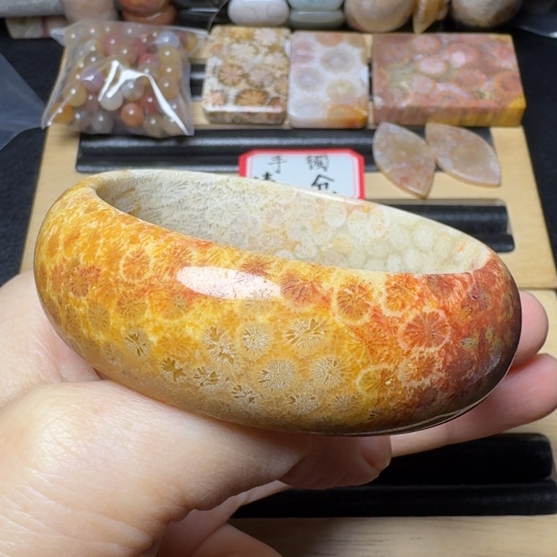 硅化玉56彩皮花未镶嵌