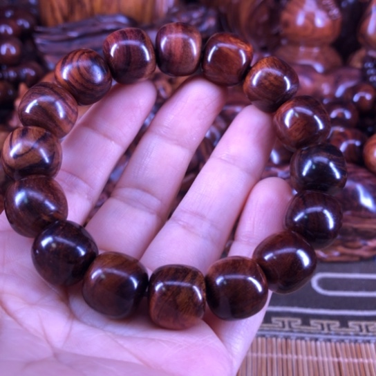 叫***啊手串/手链黄花梨/降香黄檀