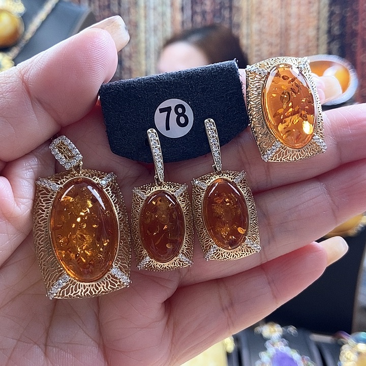 琥珀银S925镶嵌颈饰套装不含链