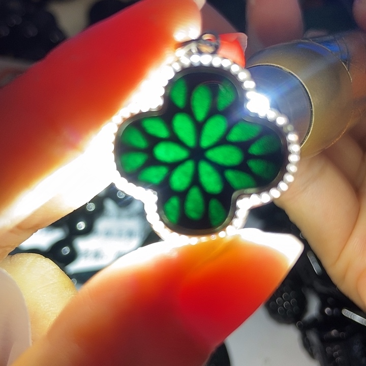 翡翠银S925镶嵌颈饰墨翠