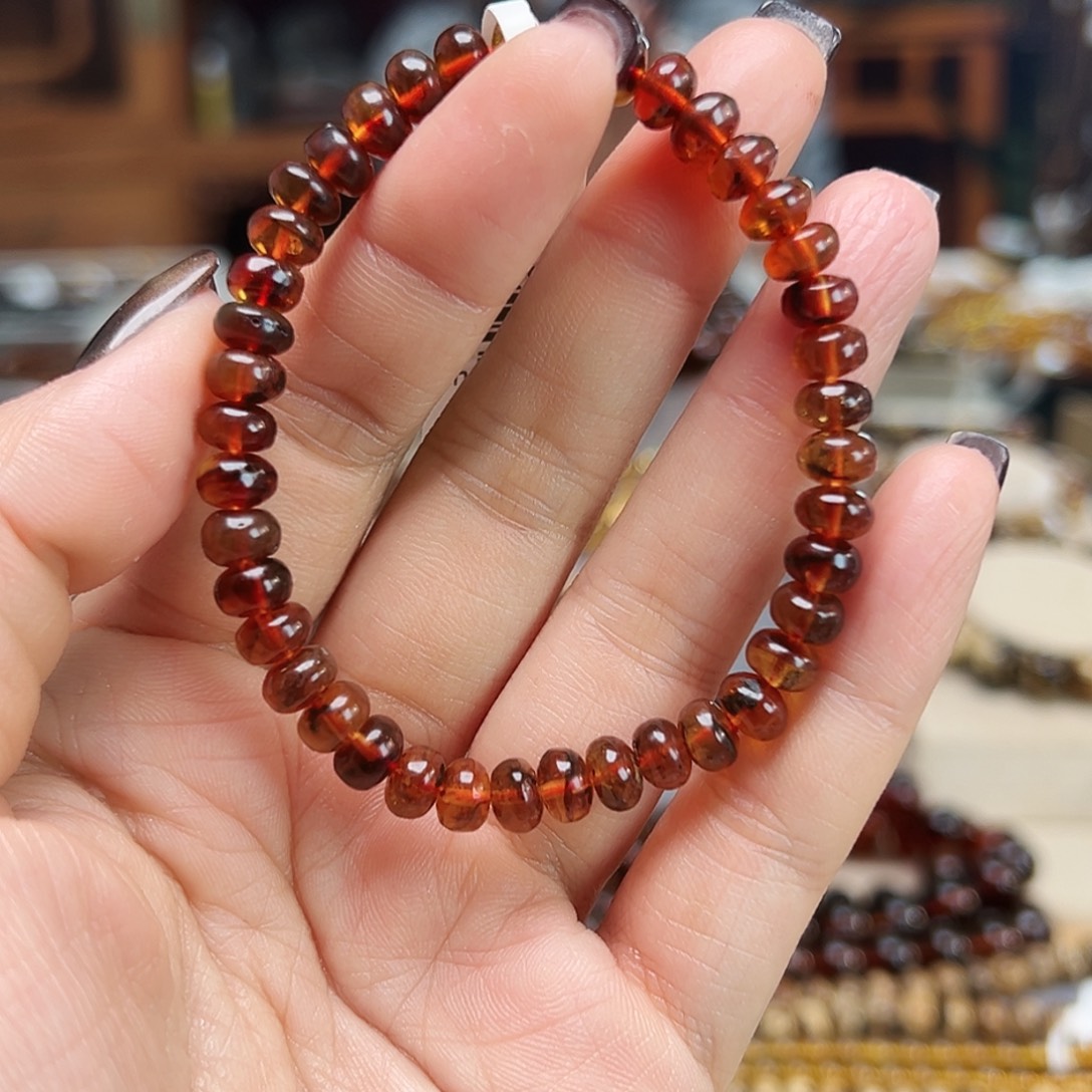 琥珀未镶嵌裸石抚顺琥珀六10490